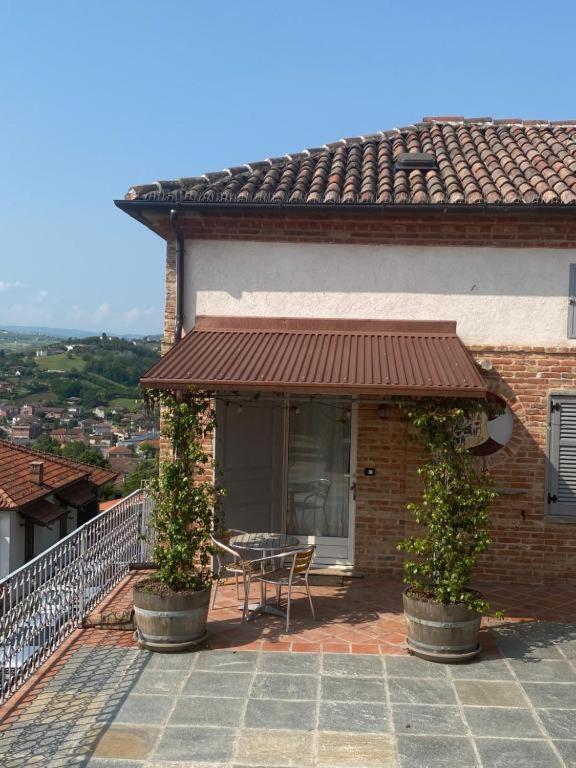 La Terrazza Sul Monferrato Appartement Montegrosso dʼAsti Buitenkant foto
